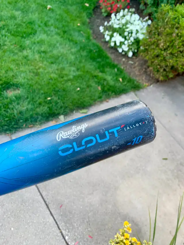 Rawlings Clout Baseball Bat - 30” 20oz - Drop 10 - NEAR MINT in Baseball & Softball in London - Image 3