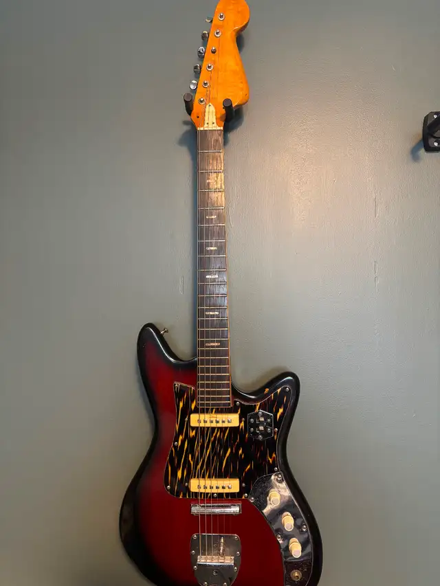 Vintage Japanese Electric Guitars in Guitars in Barrie - Image 3