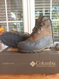 Brand new Columbia women's boots