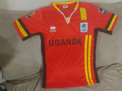 Uganda FUFA CAF soccer jersey
Mint
Youth size Medium
$20, View more