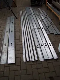 Montants/Colombages en Acier – Steel Wall Framing