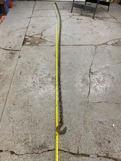 I have a heavy duty triple ball receiver with three different size balls very convenient for hauling...