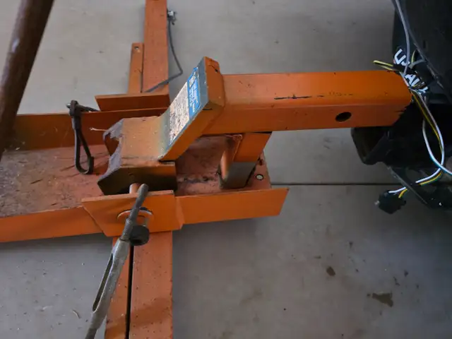 Motorcycle Trailer Hitch 2" Tow Receiver Scooter Dirt Bike Carri in Other in Windsor Region - Image 3