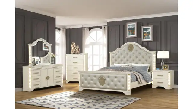 GRANDES VENTES DE SET DE CHAMBRE A DES PRIX IMBATTABLES in Beds & Mattresses in City of Montréal - Image 3