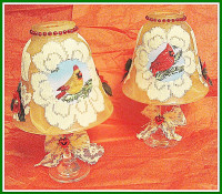CHRISTMAS CARDINAL WINE GLASS TEA LIGHT LAMPS.
