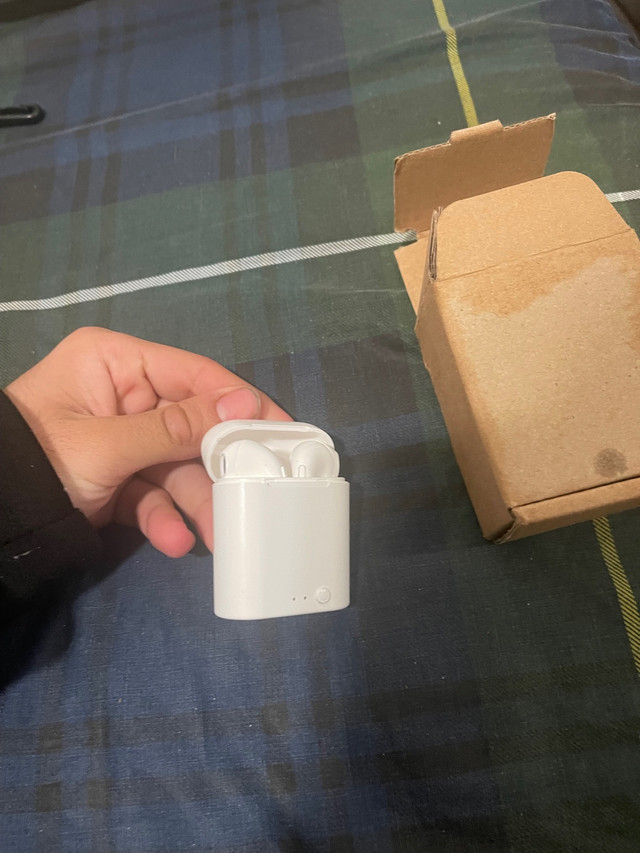 Imitation AirPods  dans Écouteurs  à Laval/Rive Nord