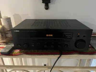 Yamaha RX-397 stereo receiver, View more