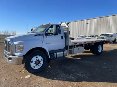 2023 F750 Deck truck , 6.7 power stroke engine , auto transmission , 18 foot aluminum deck with (8)...