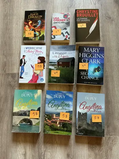 Livres/romans (titres variés), View more