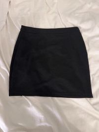 Shein black short skirt