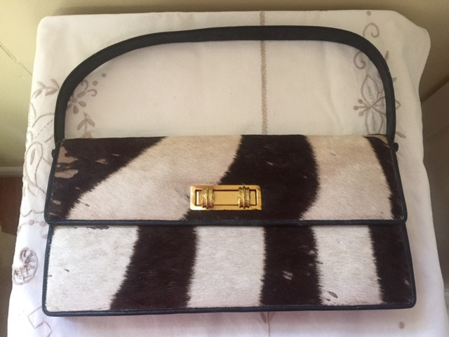 VTG Original Zebra Leather Handbag Narobi Kenya, Africa 1970' in Women's - Bags & Wallets in Norfolk County - Image 3
