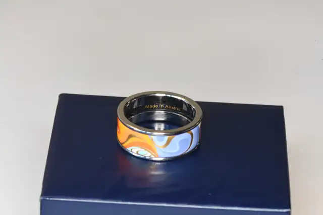 FREYWILLE Ceramic Ring retail $1150! in Jewellery & Watches in Downtown-West End - Image 6