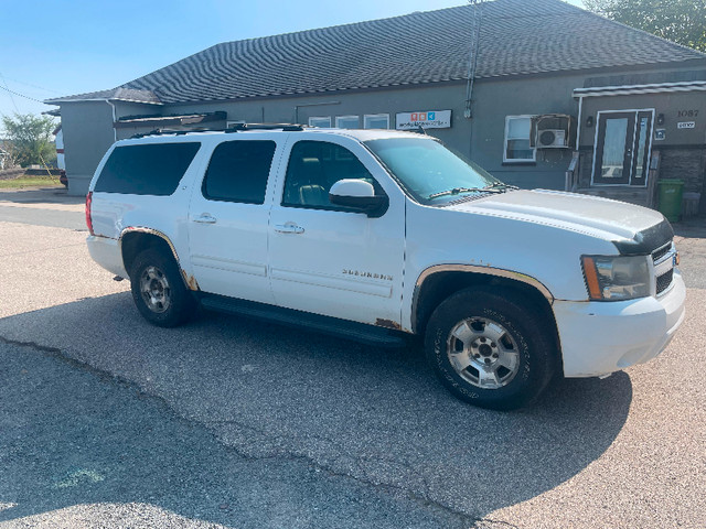 2010 Chevrolet Suburban in Cars & Trucks in Annapolis Valley