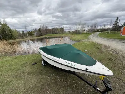 Celebrity 200BR 1999 Négo Bateau 20 pieds open deck en très bon état et très propre. Toujours très b...