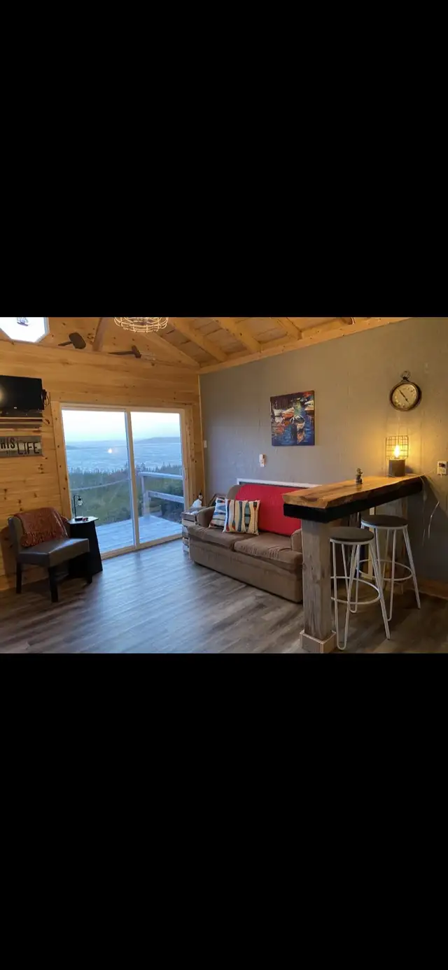 OCEANFRONT HOUSE & COTTAGE FOR SALE in Houses for Sale in New Glasgow - Image 30