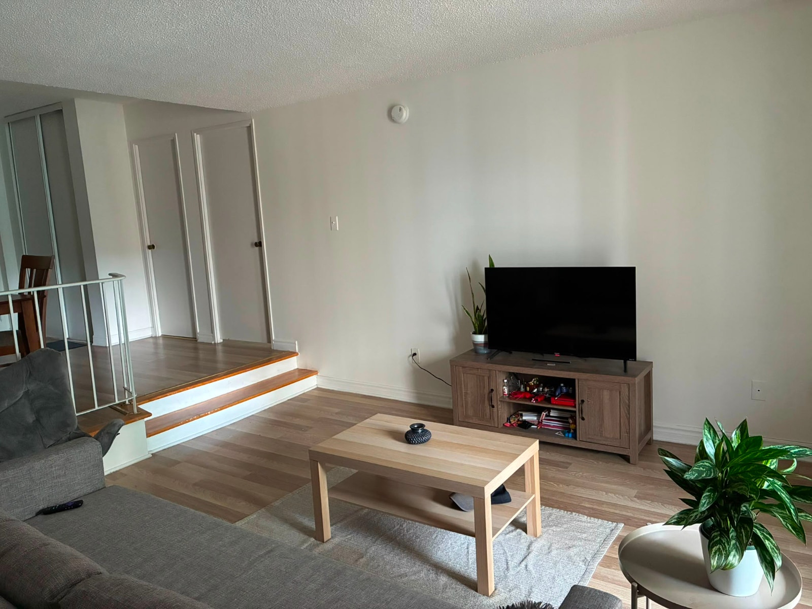 URGENT LEASE TRANSFER SPACIOUS 1-BEDROOM IN DOWNTOWN MONTRÉAL — photo 2