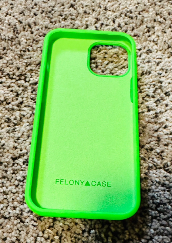 CASE - iPhone 13 Mini Case - Neon Green Silicone Phone Cover | L in Cell Phone Accessories in Calgary - Image 2