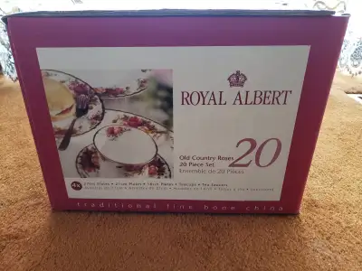 Royal Albert Bone China 20 piece box set, View more