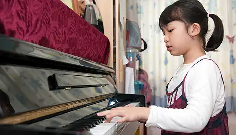  Unlock the Magic of Music This School Year with Piano Lessons
