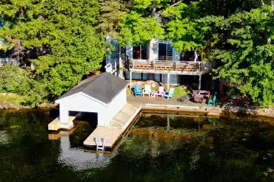 Charleston Lake Rental Cottage - Flip Flop Inn, View more