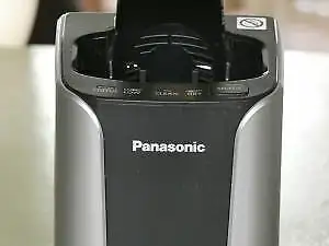 1  Chargeur auto-nettoyant de la marque " Panasonic " à vendre in Health & Special Needs in Trois-Rivières - Image 3