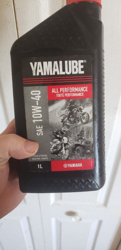 Yamalube 10w40 4stroke oil in ATV Parts, Trailers & Accessories in Hamilton