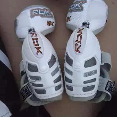 Coudes Reebok RBK 6K de hockey XS Size 3, View more