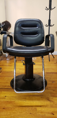 Hairstyling Chairs - Hydraullic