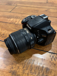 Nikon D5100 16.2MP CMOS Digital SLR Camera SET