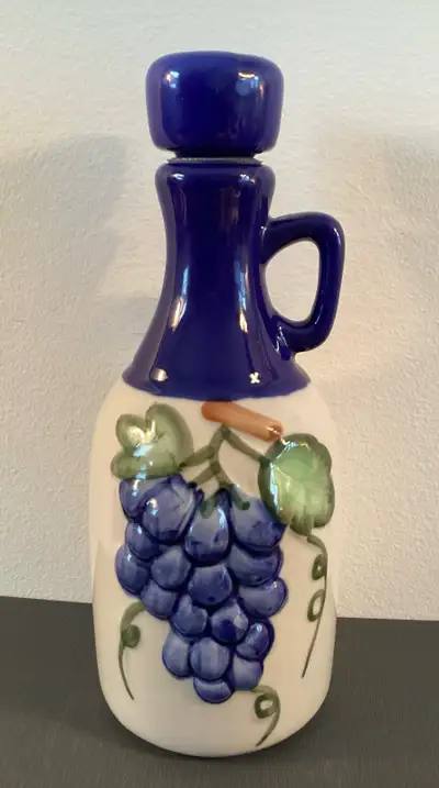 Hand Painted Oil Cruet Grapes Design Made in Italy - MINT, View more