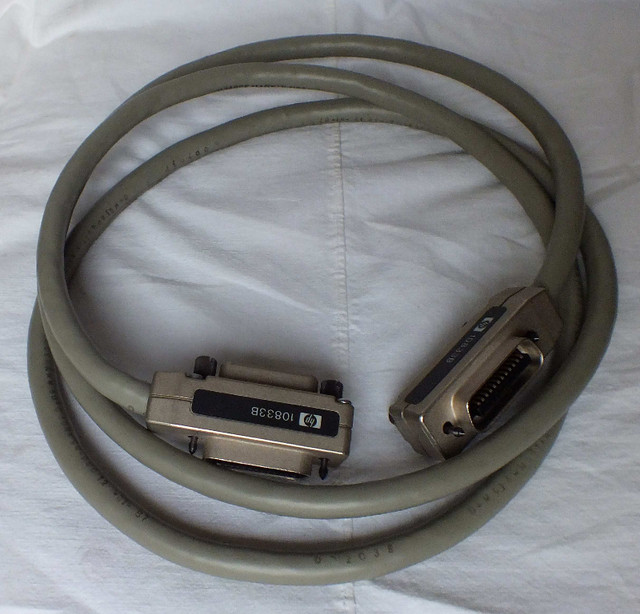 Hewlett Packard HP-IB Cable 10833B, for computer, printer, HDD, dans Câbles et connecteurs  à Ouest de l’Île