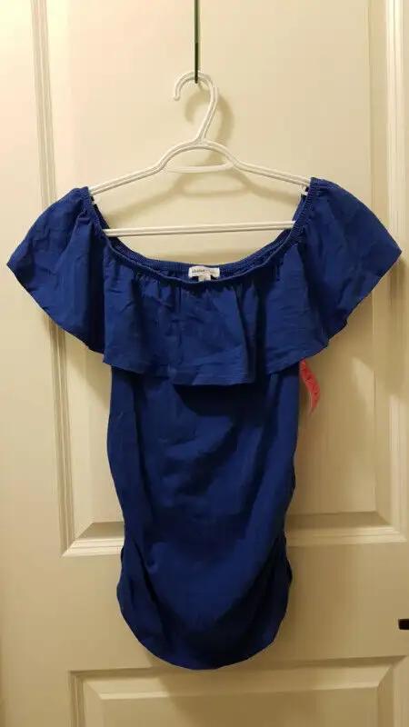 Maternity tops BNWT in Women's - Maternity in Markham / York Region - Image 3