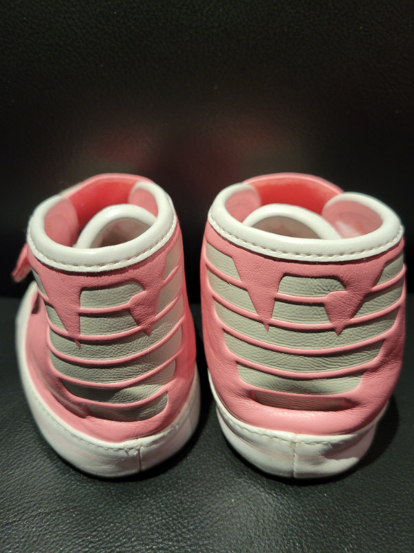 Armani souliers rose fille baby girl shoes pink taille 19 size dans Vêtements - 9 à 12 mois  à Laval/Rive Nord - Image 3