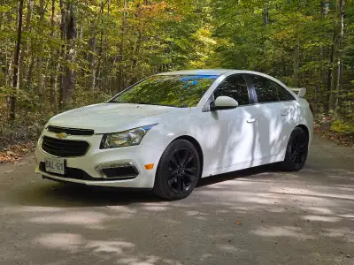 2016 Chevrolet Cruze Limited LT 1.4L Turbo, Automatic Transmission Touch screen radio with reverse c...