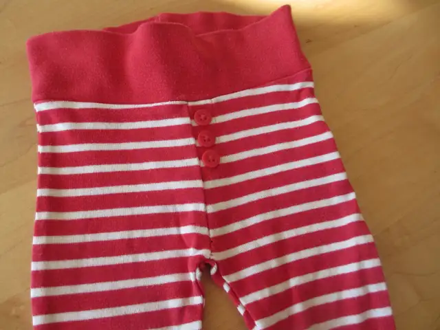 Pantalons unisexe lignés pour bébés 3-6 mois (C109) in Clothing - 3-6 Months in City of Montréal - Image 3