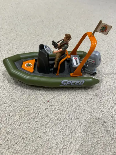 Schleich boat play set comes with boat with movable engine and a compartment for storage, man, binoc...
