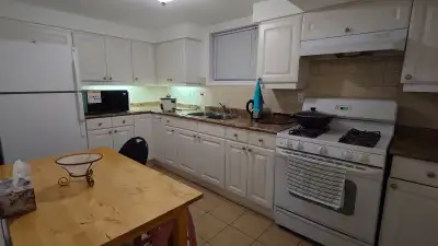 Looking for a clean and respectful occupant. Suitable for working or studying individual(s) that nee...