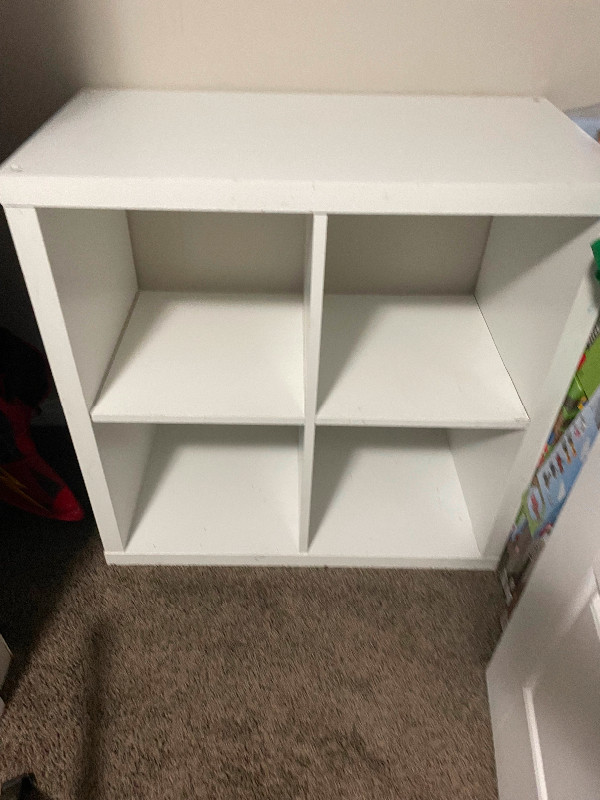 4 cubes bookshelf 20 firm pickup only Bookcases & Shelving Units