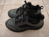 Propét Women’s Walking/Hiking Shoes Size 6.5 ($50)