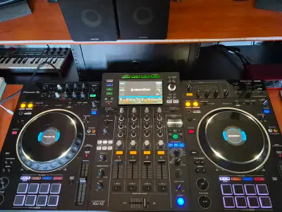 Pioneer XDJ XZ, View more