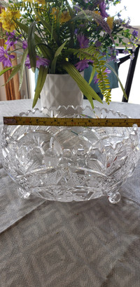 pinwheel crystal bowl