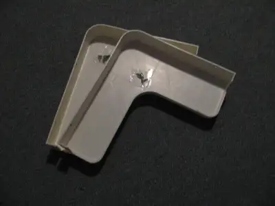 Petites tablettes d'angle en plastique, View more