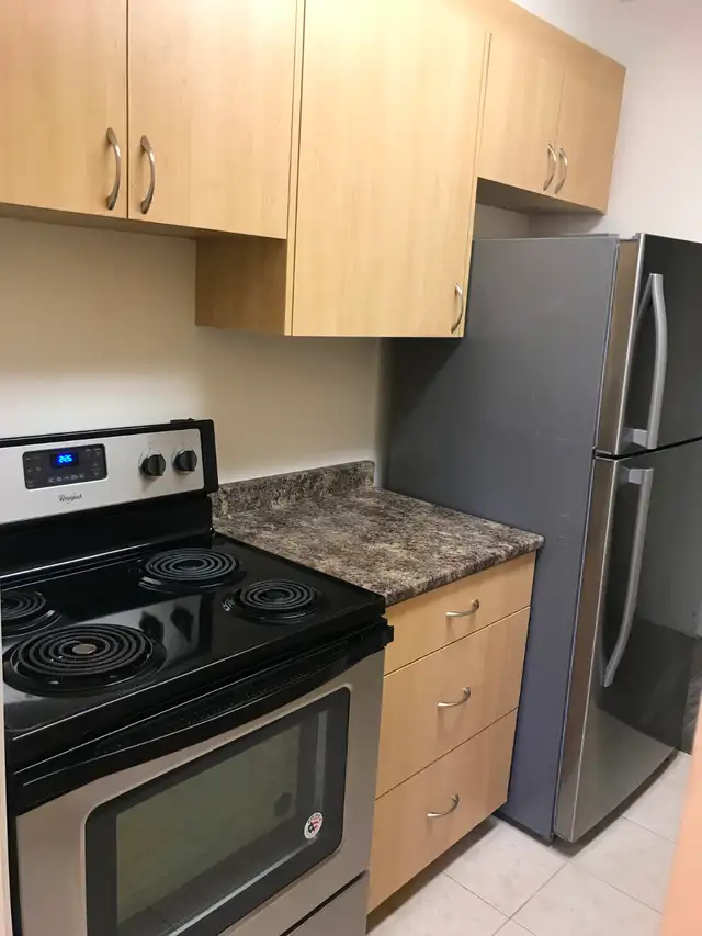 Ground floor 1 bed 1 bath apartment for rent in Stouffville