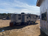Roulotte fifth wheel