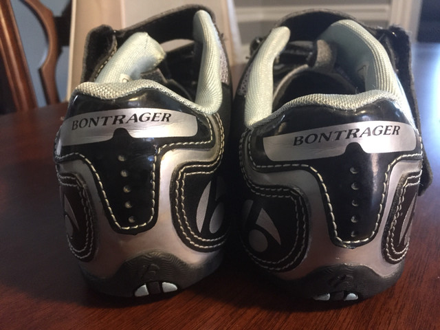 WOMENS CYCLING SHOES BONTRAGER SOLTICE SIZE 7.5 EURO 39 in Clothing, Shoes & Accessories in City of Toronto - Image 3