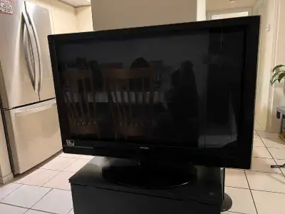 Hitachi TV 42", View more
