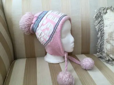 BEAUTIFUL WARM HAT WITH LINER ONE SIZE , View more