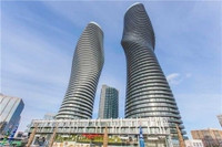 2 bed & 1 bath in City Center of Mississauga facing Square One