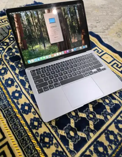 Macbook Air 2020, View more