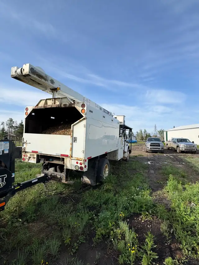 For Sale 2017  Freightliner M2106  Forestry Bucket Truck62863738998018123